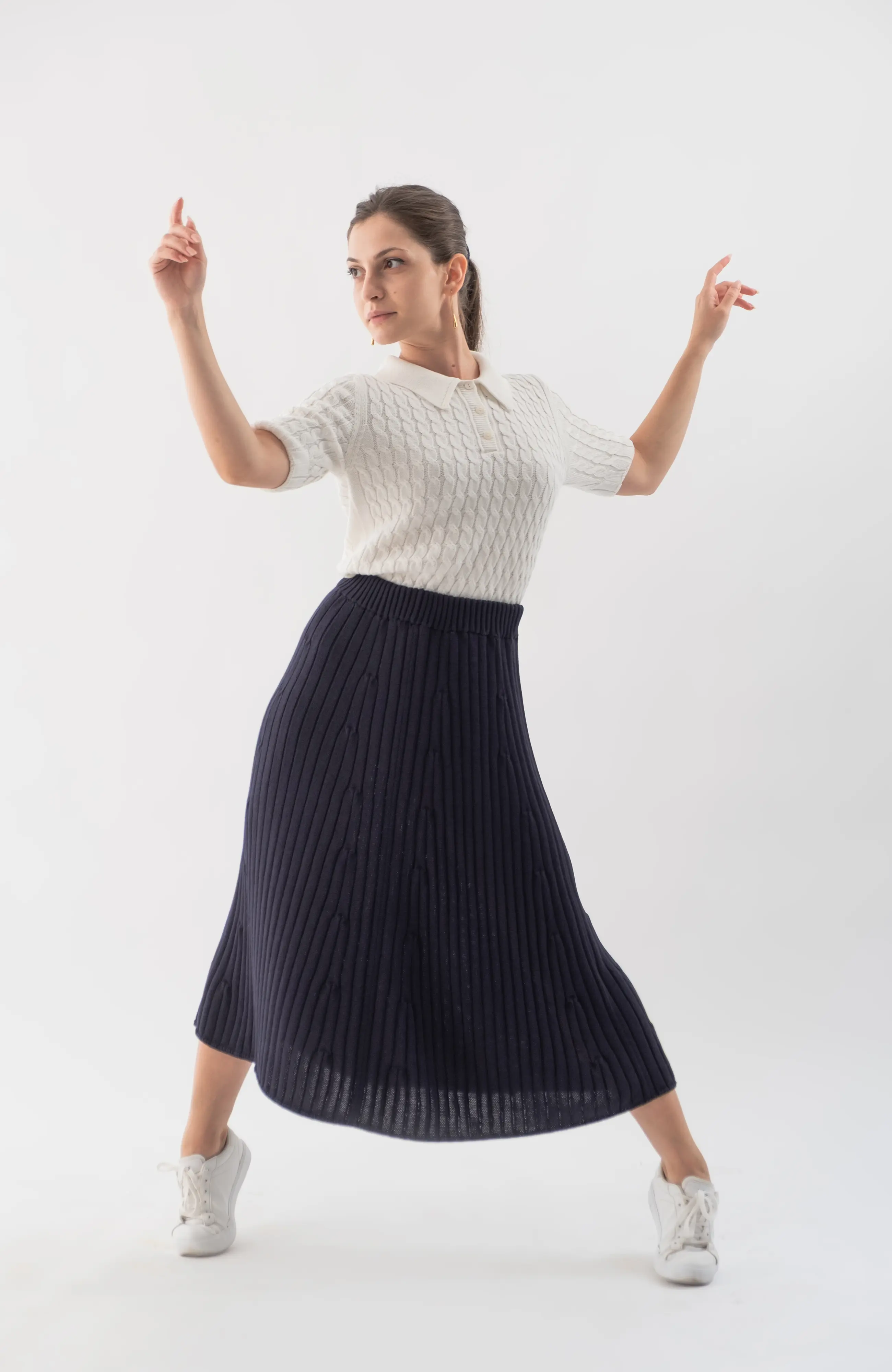 The Ms. Rowe Skirt in Midnight Navy – The Cotton Capsule